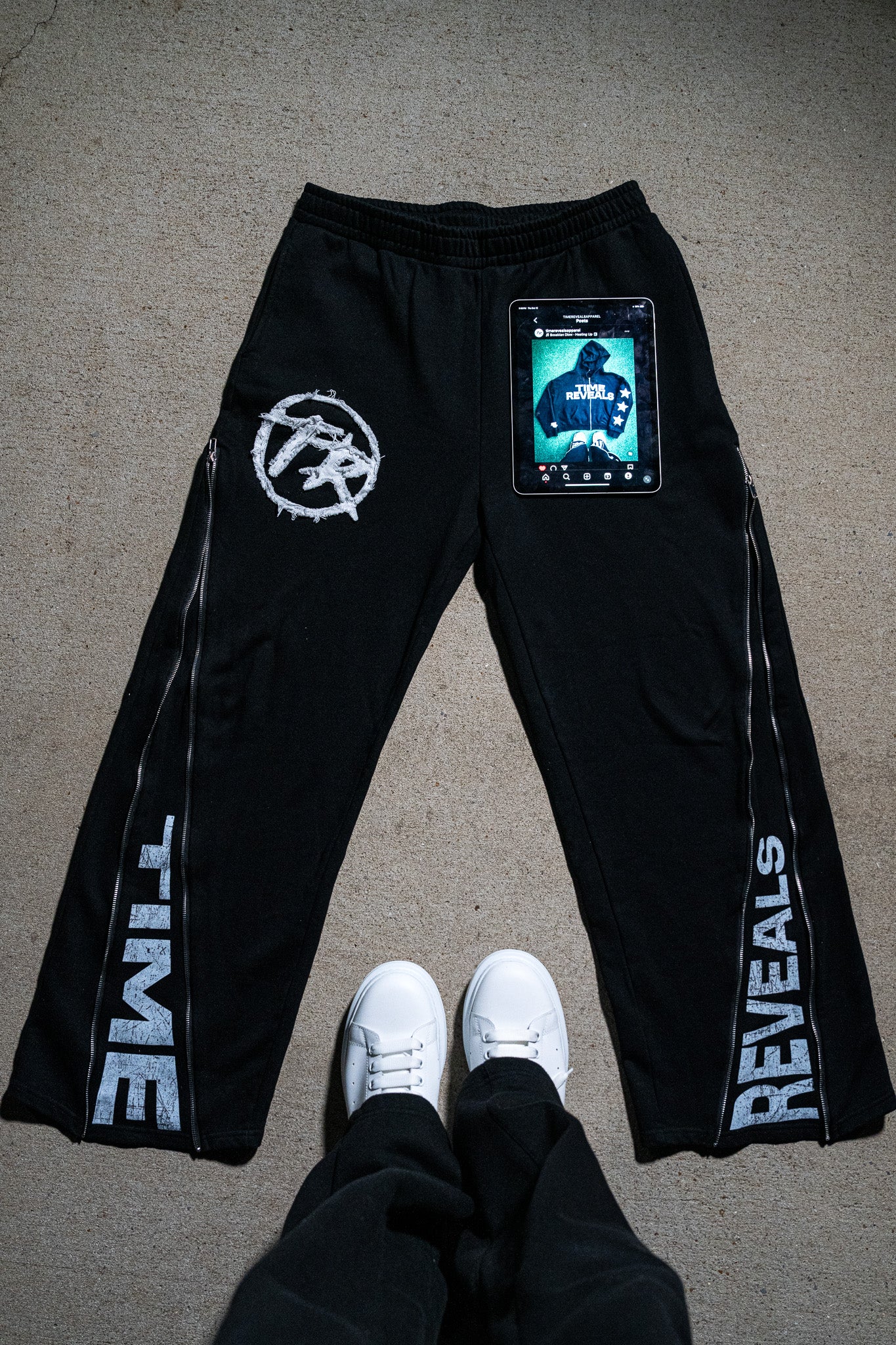 "TR" Zipper Pants